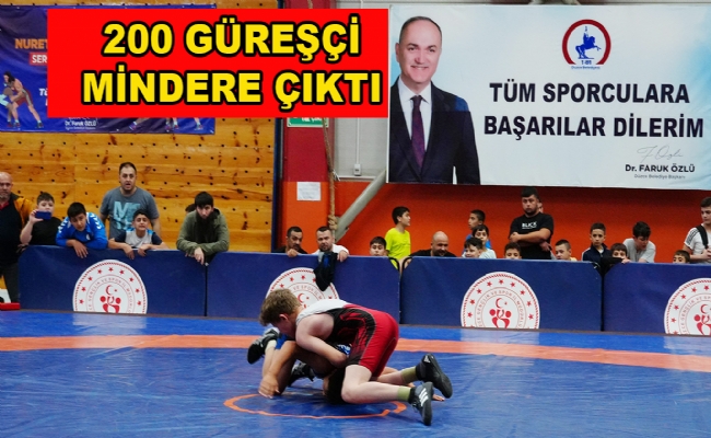 200 Güreşçi Mindere Çıktı