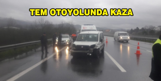 Araç Bariyerlere Çarptı