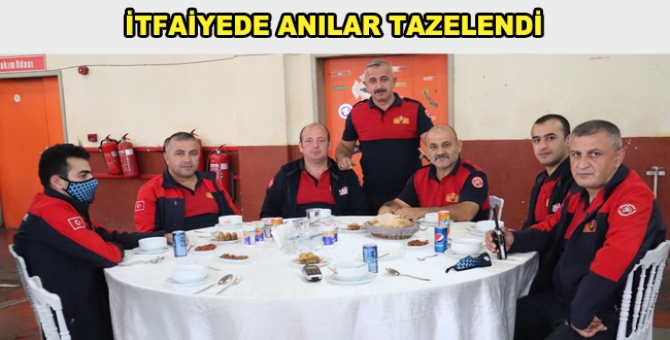 Eski Ve Yeni İtfaiyeciler Birarada