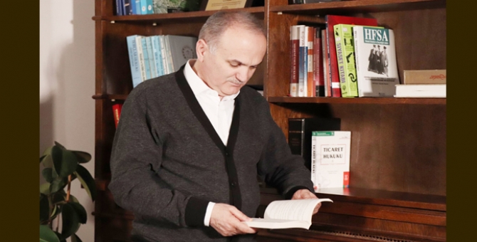 Geleceğin İçin Oku