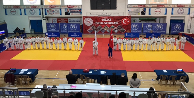Judo Grup Müsabakaları Düzce’de Yapıldı