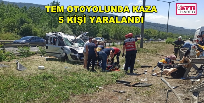 Kazada 3 Araç Çarpıştı