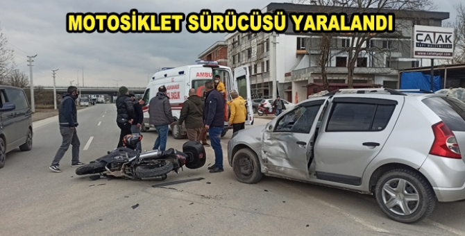 Motosiklet İle Otomobil Çarpıştı