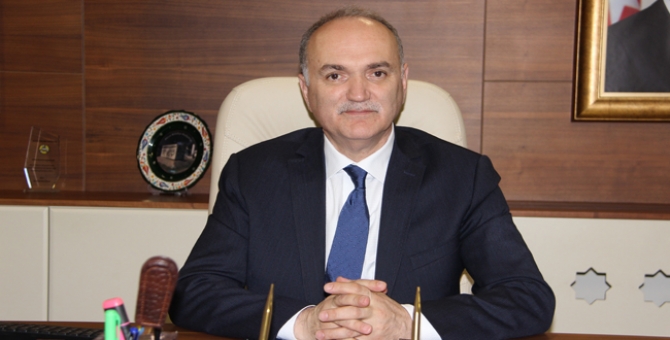 Öğrencilere Başkan Özlü’den Tablet