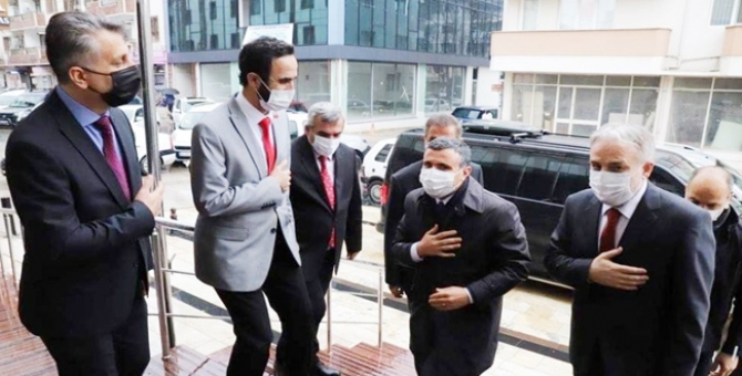 Vali Atay Müftülüğü Ziyaret Etti